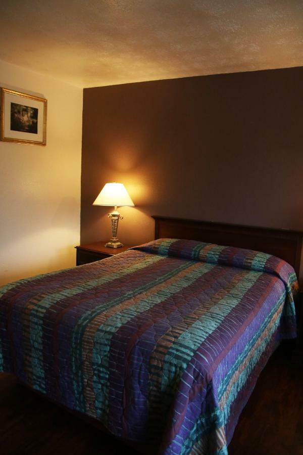 Imperial Inn Grand Blanc Extérieur photo